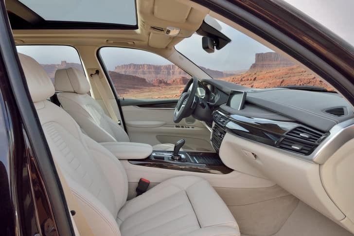 New 2014 BMW X5 photo gallery